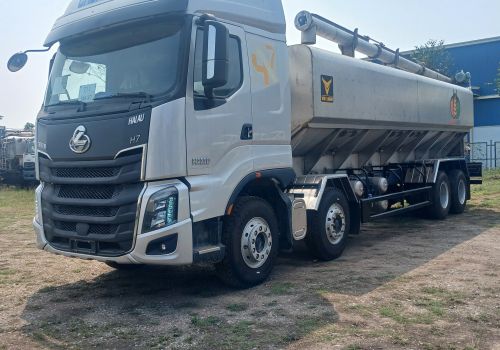 Xe Bồn Chở Cám Trục Vít Chenglong 15 tấn, INOX