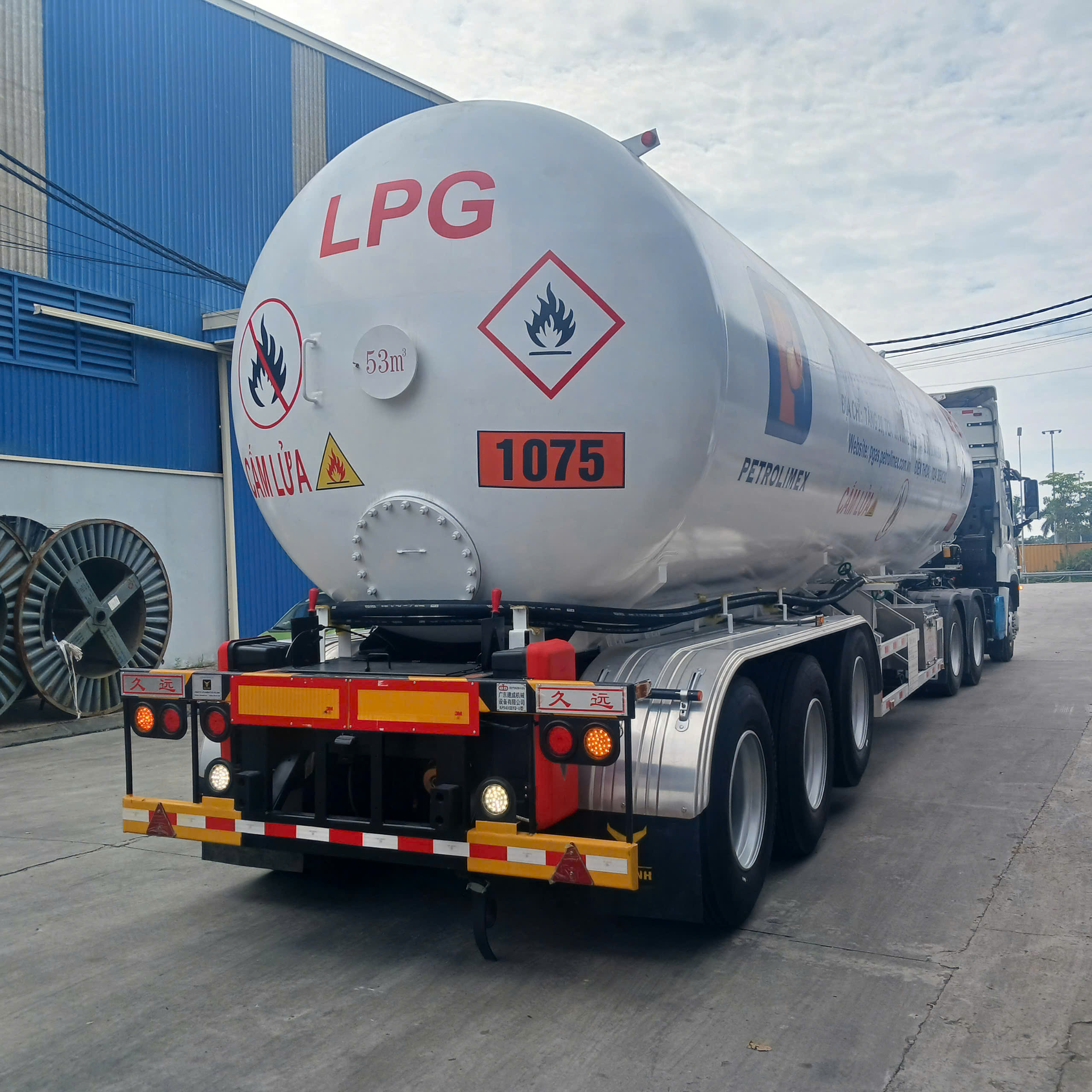 z6693201282749_8f5f1d5133105ca00d969d3162d66d11