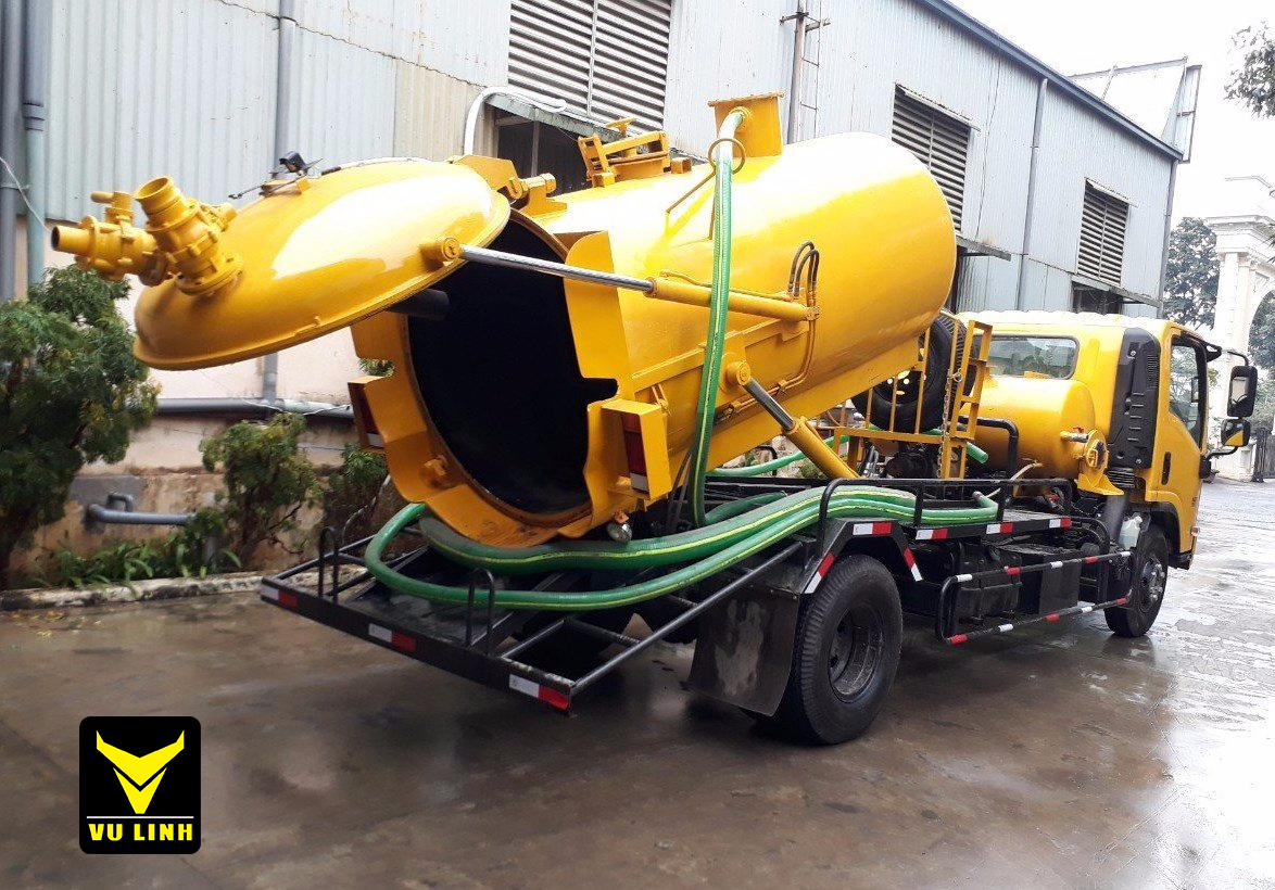 Xe hút bùn, hút chất thải isuzu 4 khối sản xuất lắp ráp 4 Xe hút bùn, hút chất thải isuzu 4 khối sản xuất lắp ráp 1