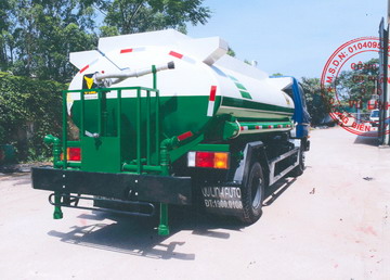 xe phun nước rửa đường 7 khối Hd700 6 xe phun nước rửa đường 7 khối Hyundai mighty Hd700