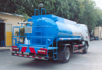 xe phun nước rửa đường JAC HFC1061K3 4 xe phun nước rửa đường JAC HFC1061K3